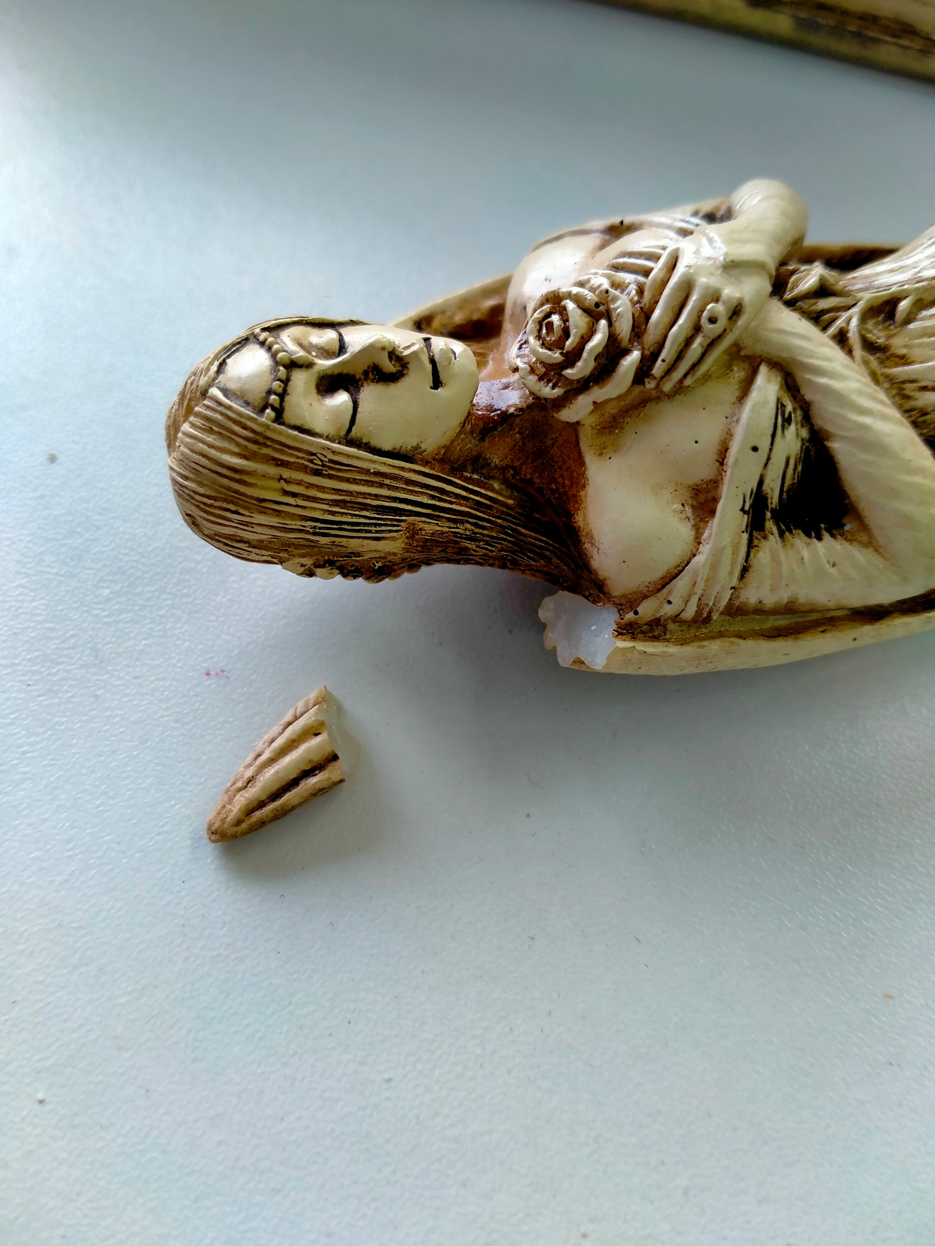 Bride of the Dark Kiss | CASKET & FIGURE (FAULTY) **