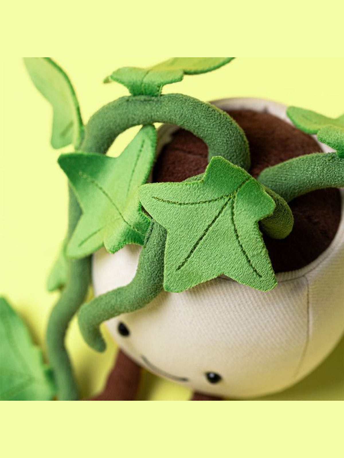 Amuseables Ivy | PLUSH