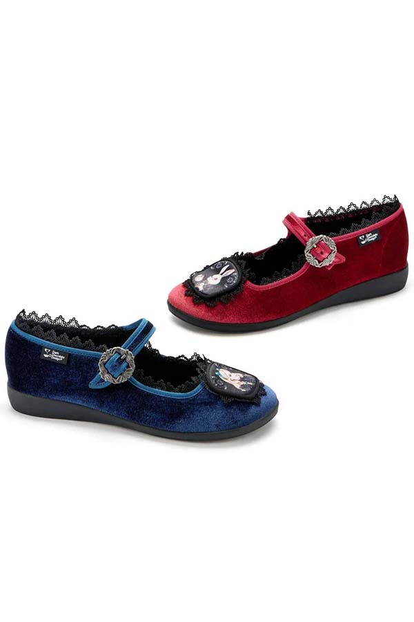 Alice in Wonder Dark | FLATS