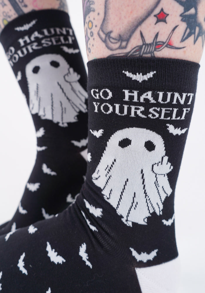 Go Haunt Yourself | CREW SOCKS