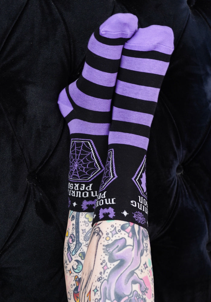 Mourning Person | CREW SOCKS*
