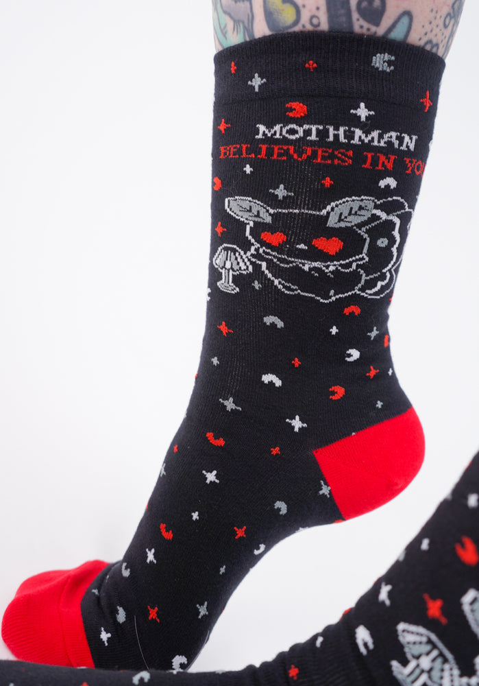Mothman Believes In You | CREW SOCKS