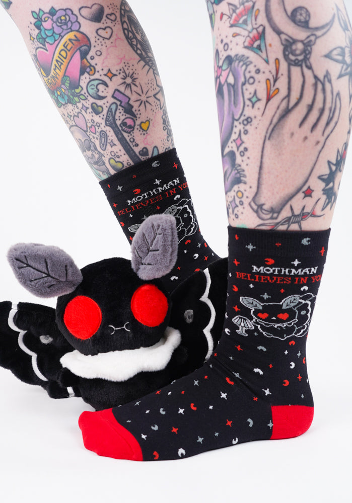 Mothman Believes In You | CREW SOCKS