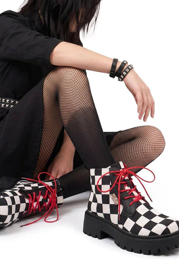 Checkmate | BOOTS