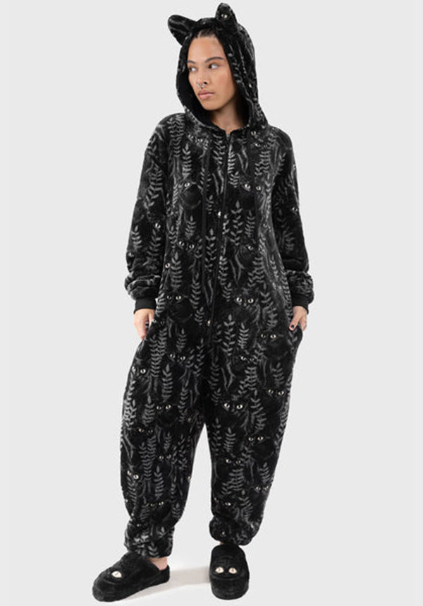 Familiar Woods | ONESIE