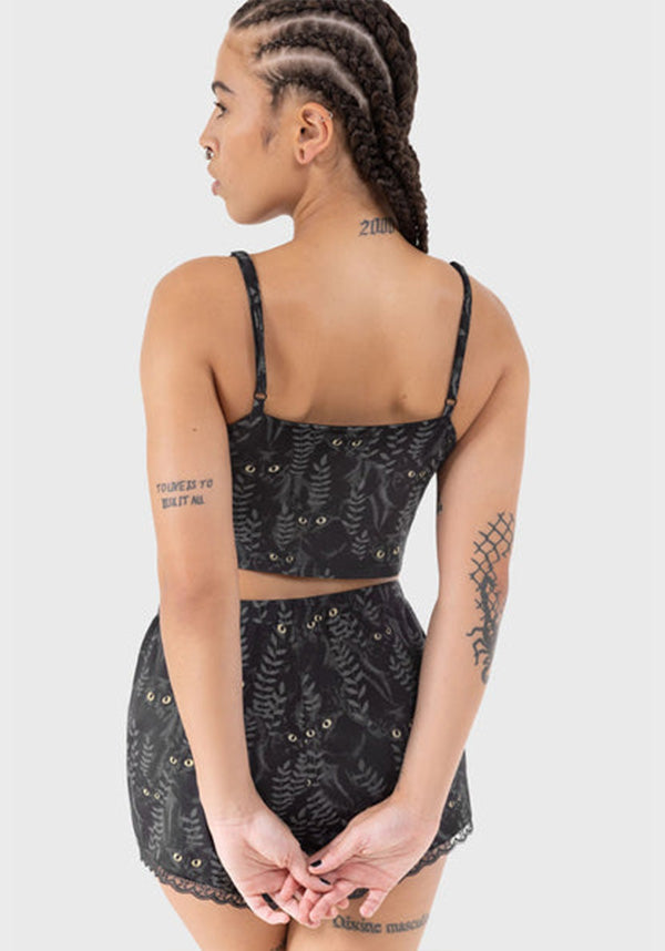 Familiar Woods | SHORTS*