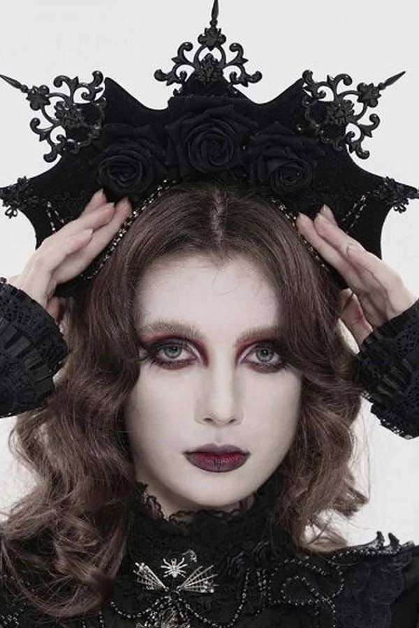Grimhilde | HEADDRESS