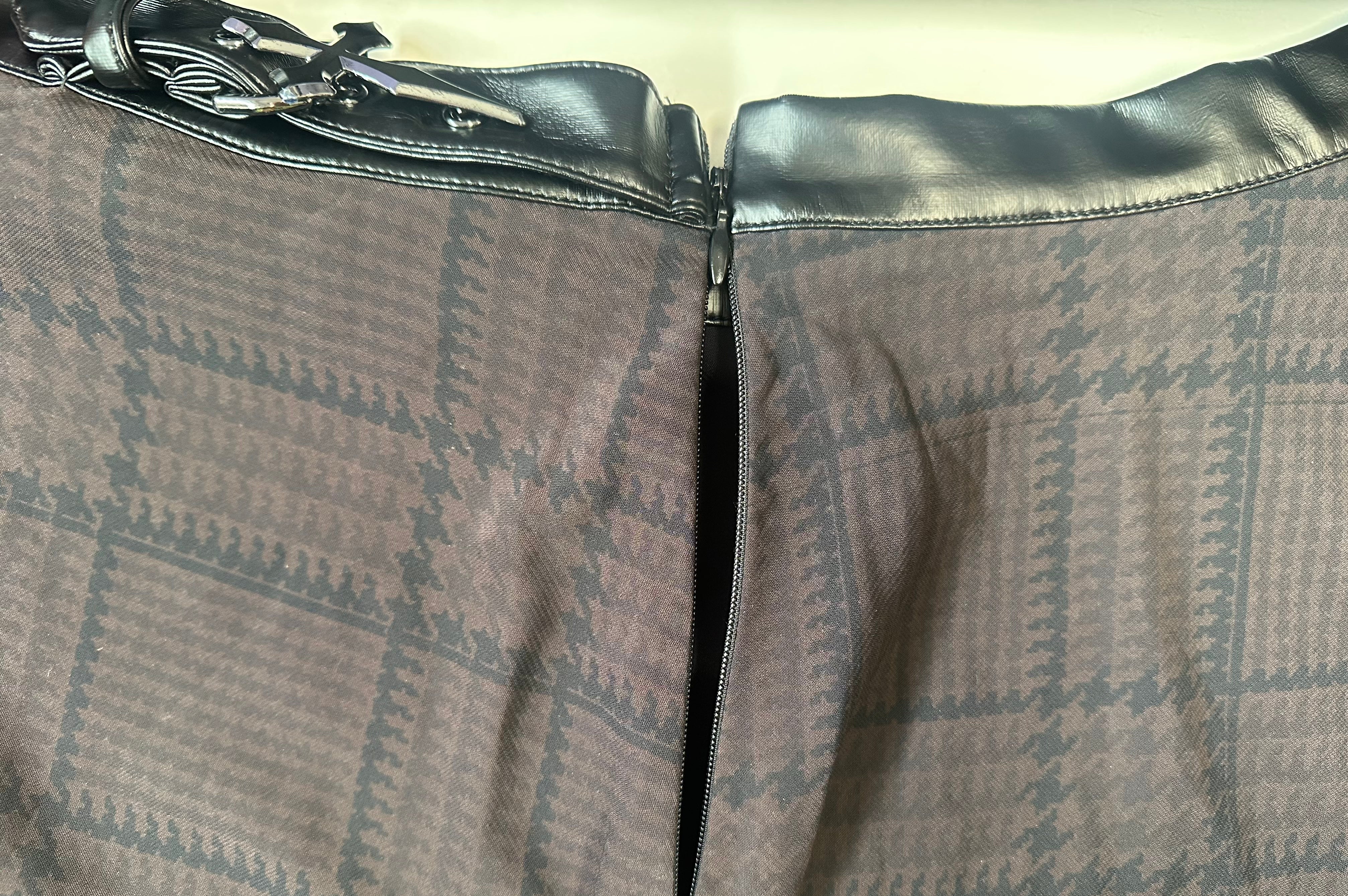 Cryptessa | SKIRT (FAULTY)**