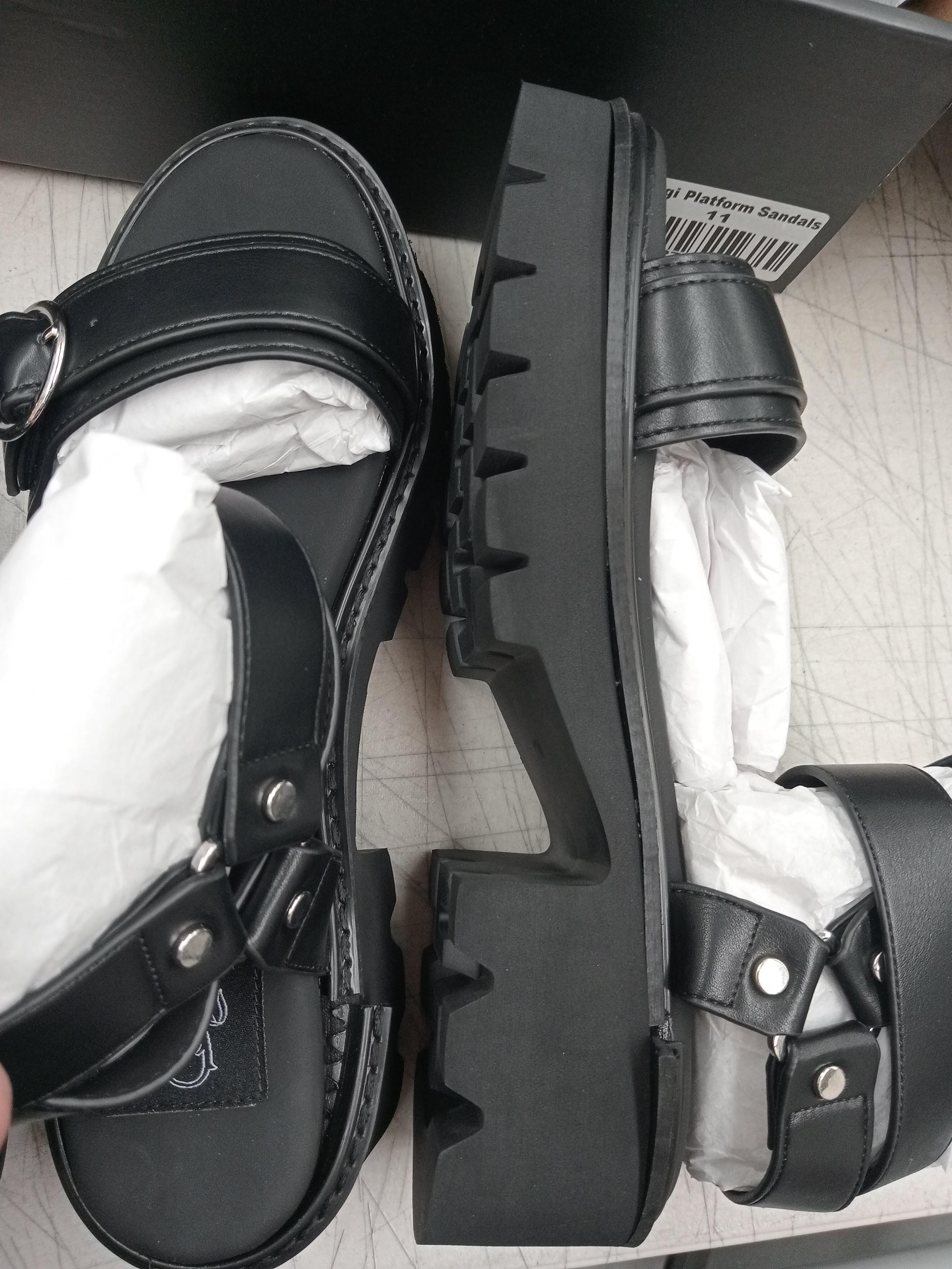 Gigi | SANDALS (FAULTY)**