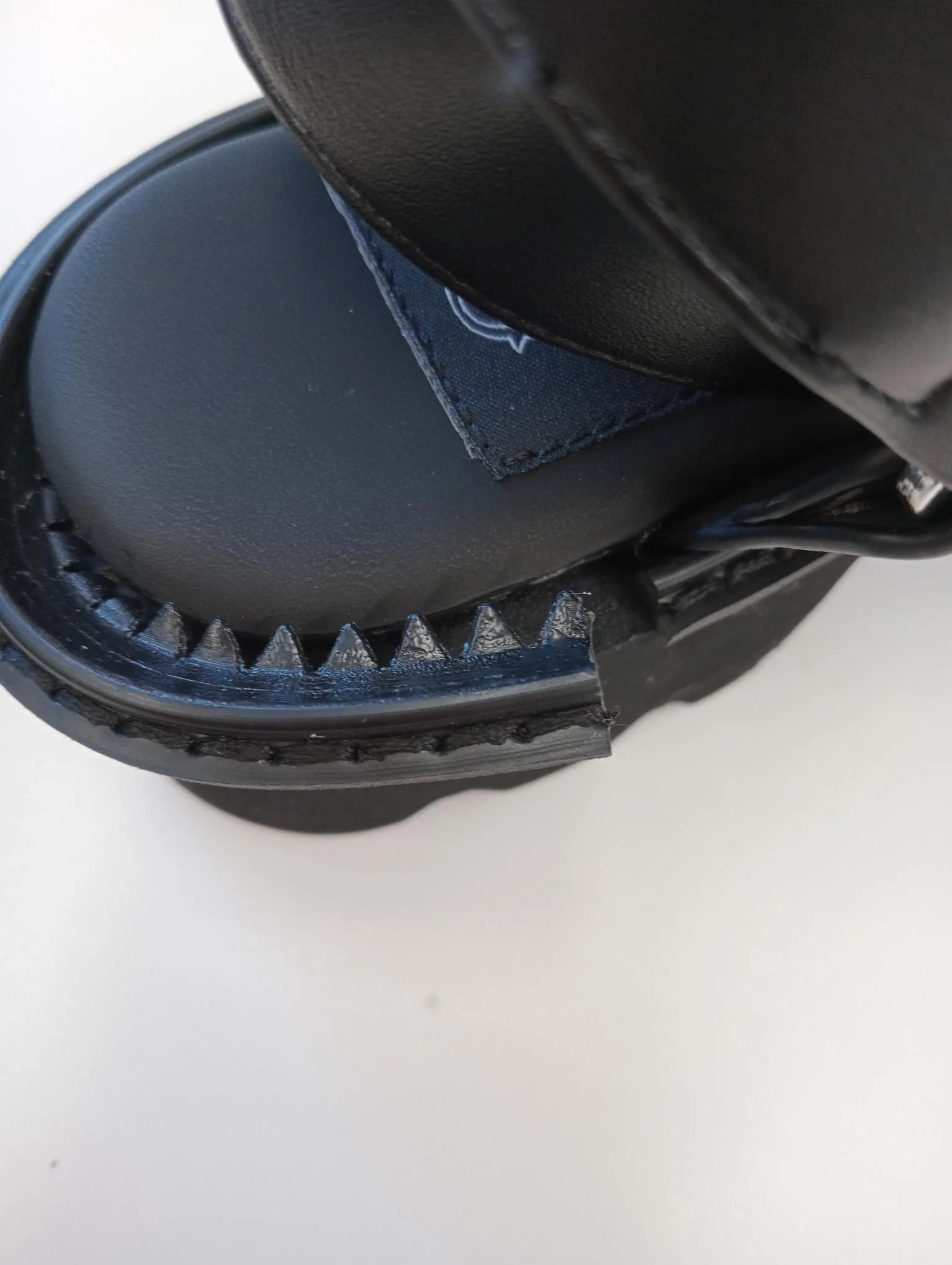 Gigi | SANDALS (FAULTY)**