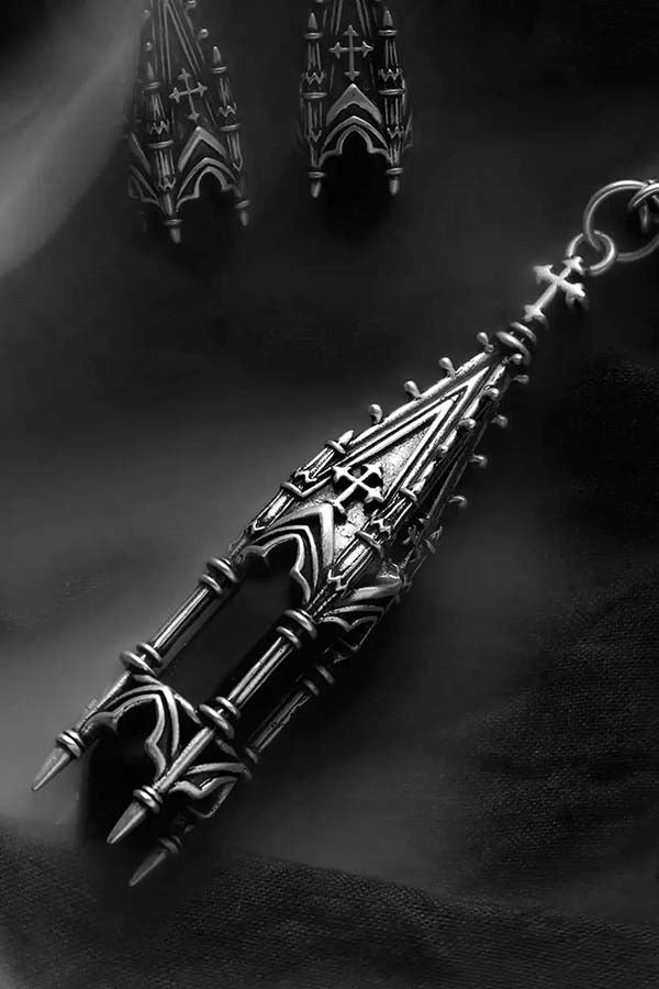 Midnight Totem | NECKLACE