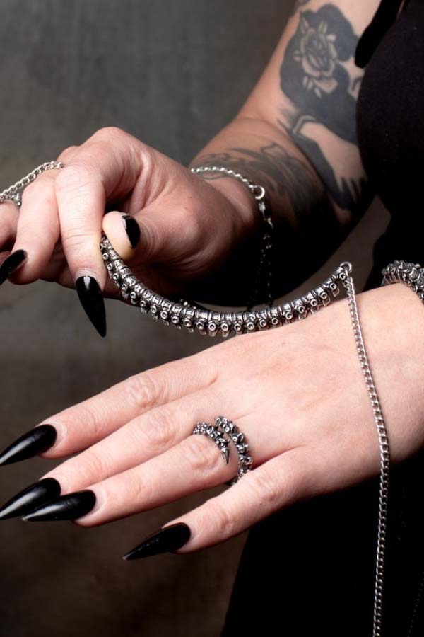 Spine | NECKLACE