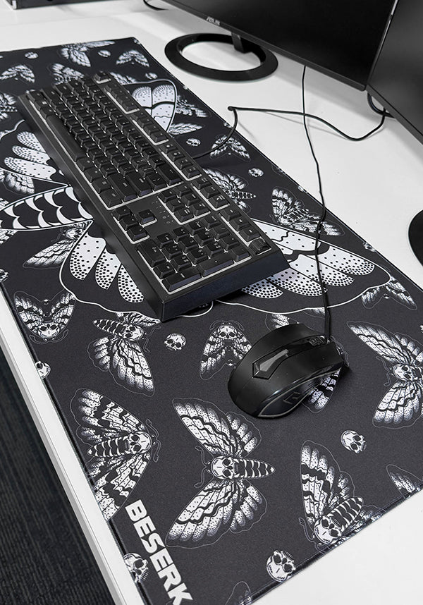 Death's Head Hawkmoths | GAMING MAT