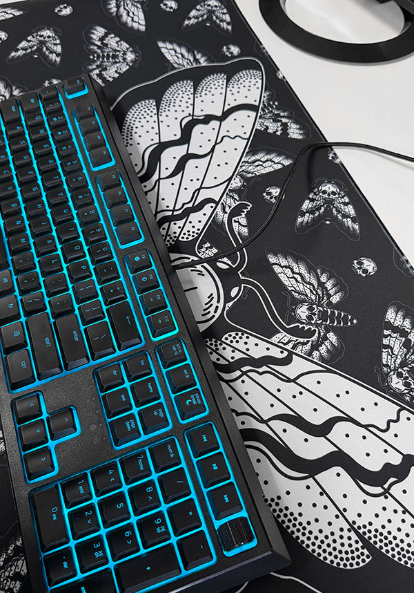 Death's Head Hawkmoths | GAMING MAT