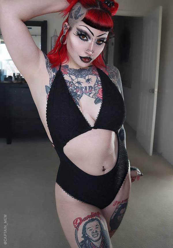 Cascade | ONE PIECE*