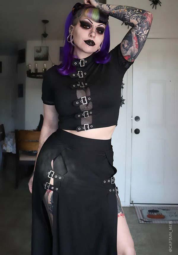 Winona | BUCKLE TOP*