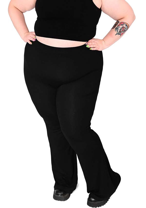 Black Seamless | FLARE LEGGINGS*