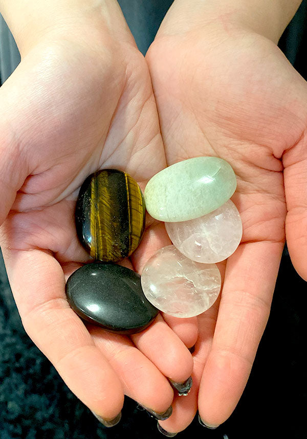 Crystal | WORRY STONE*