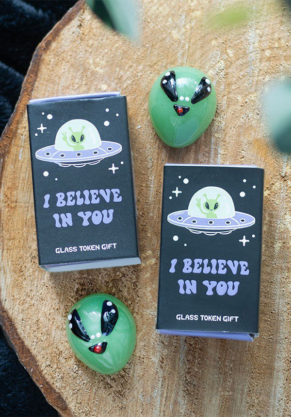 Emotional Support Alien | GLASS TOKEN