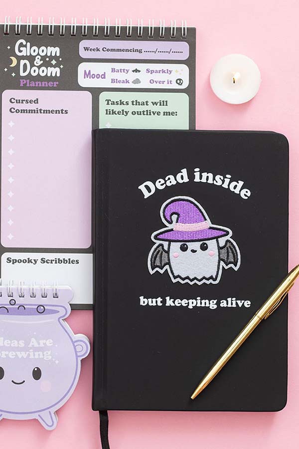 Gloom & Doom | DESK PLANNER