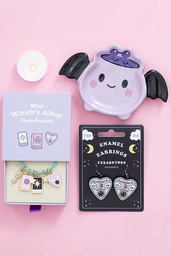 Pastel Talking Board Planchette | EARRINGS