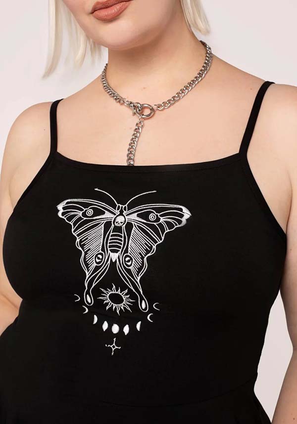 Metamorphosis | DRESS*