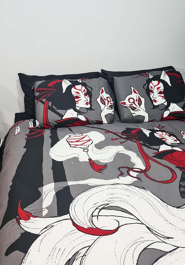 Kitsune Horrors | KING QUILT SET**