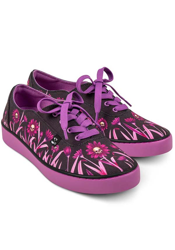 Gloomy Spring | SNEAKERS*