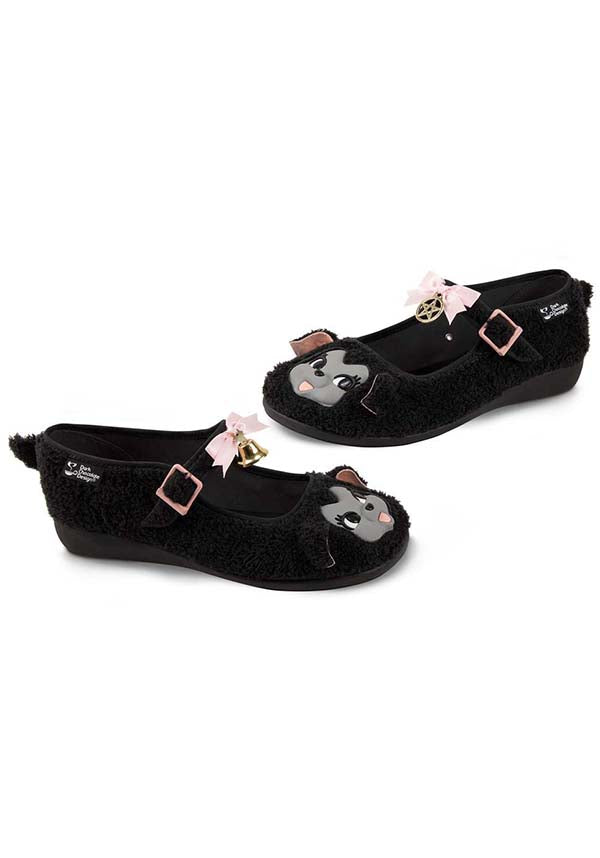 I Am The Black Sheep | FLATS