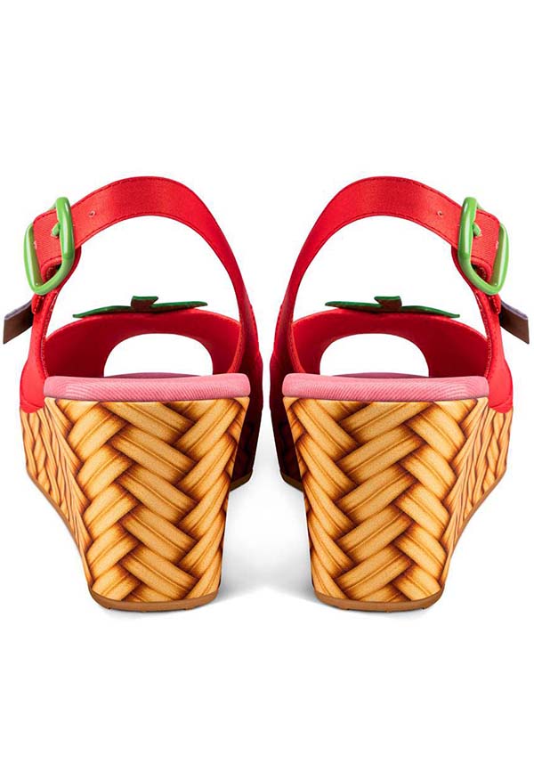 Strawbella | SANDALS*