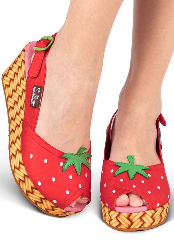 Strawbella | SANDALS*