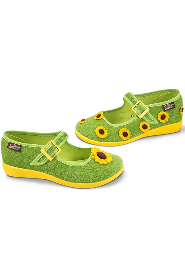 Sunny Field | FLATS**