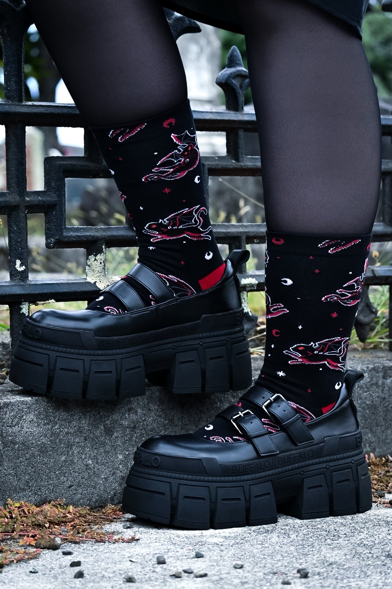 Batty Cats | CREW SOCKS*