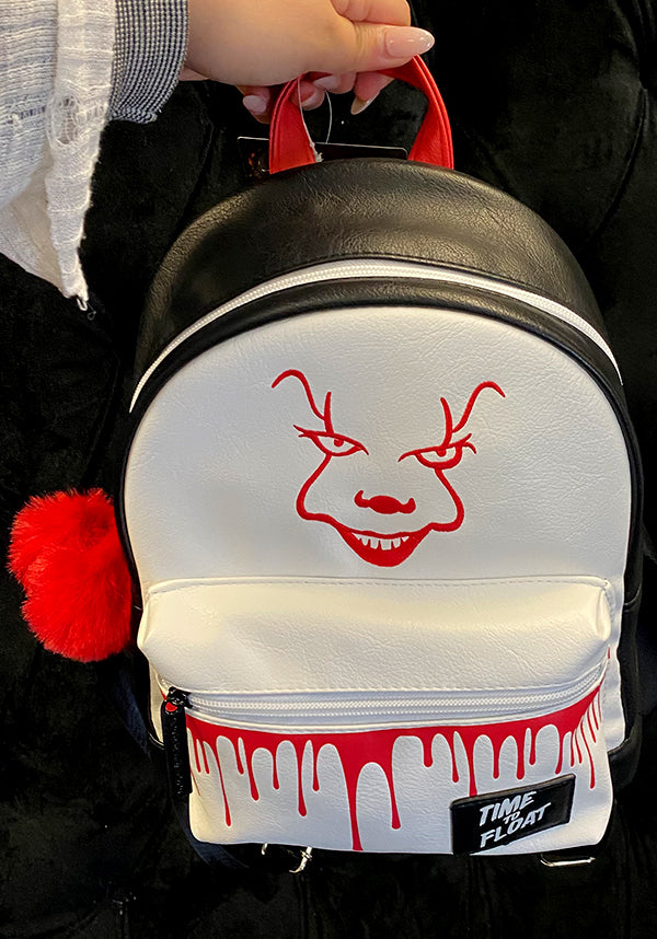 IT: Time to Float Come Home Fashion | BACKPACK*