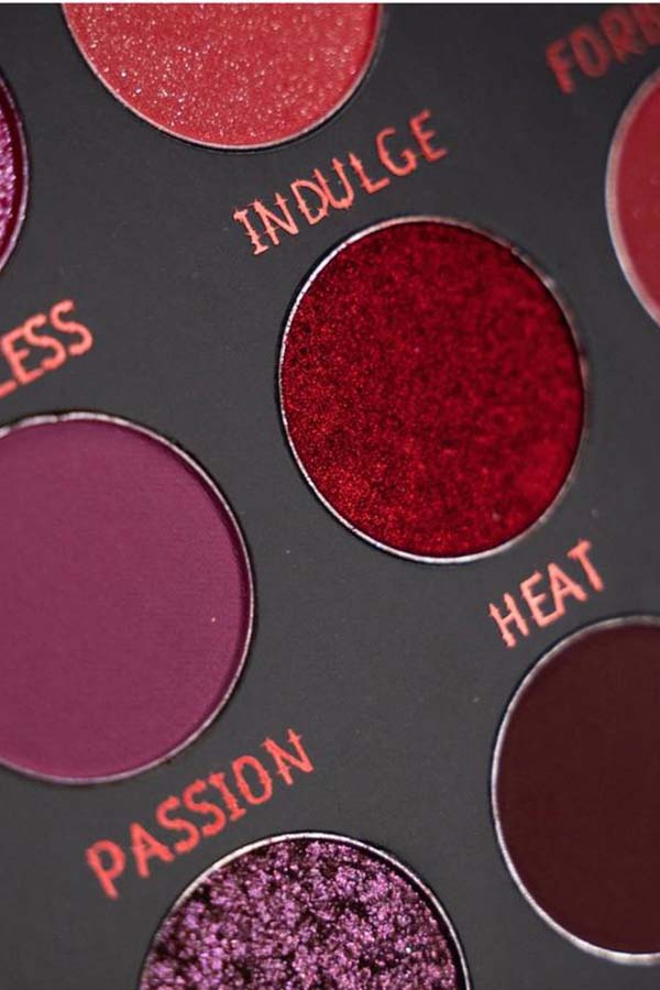 Tainted | PALETTE