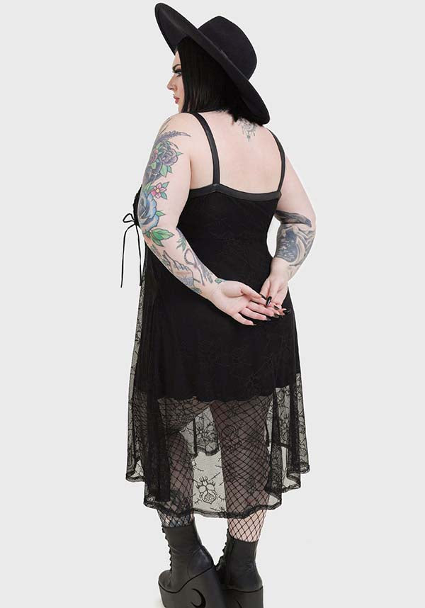 Anne Arkist | DRESS*