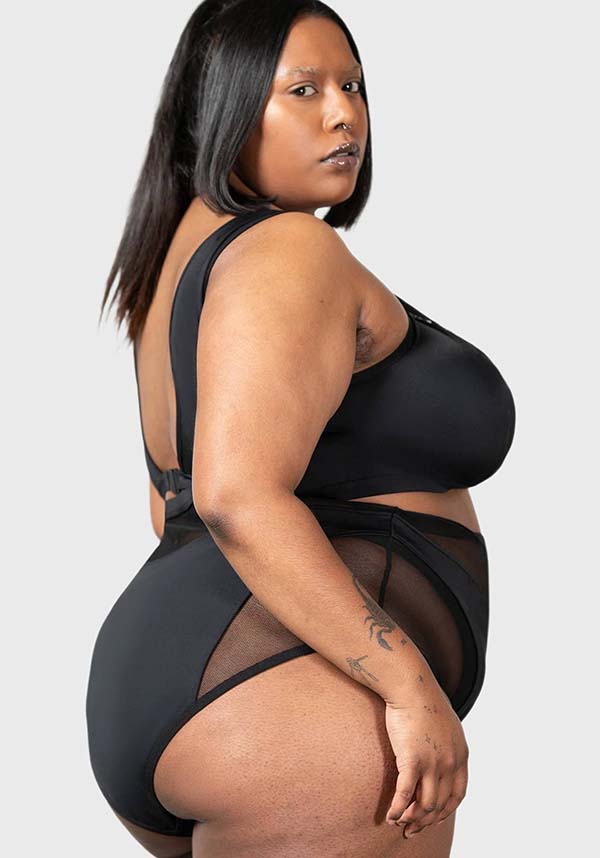 Catching Rays | BIKINI*