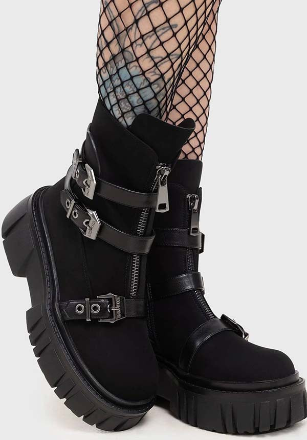 Coffin Combat | BOOTS