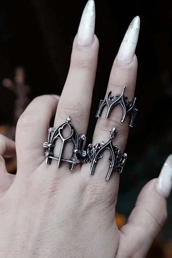 Abbey Hollow | RING