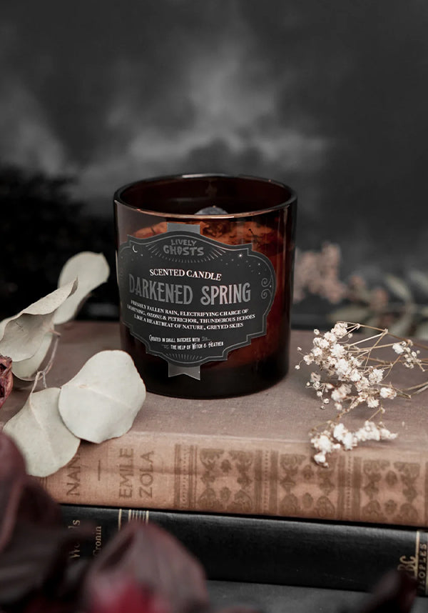 Darkened Spring | CANDLE