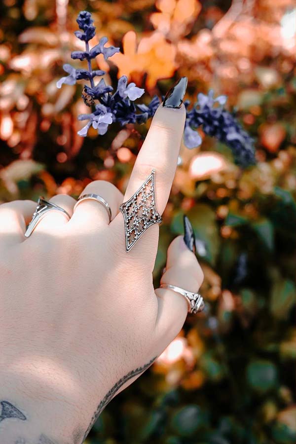Tracery | RING