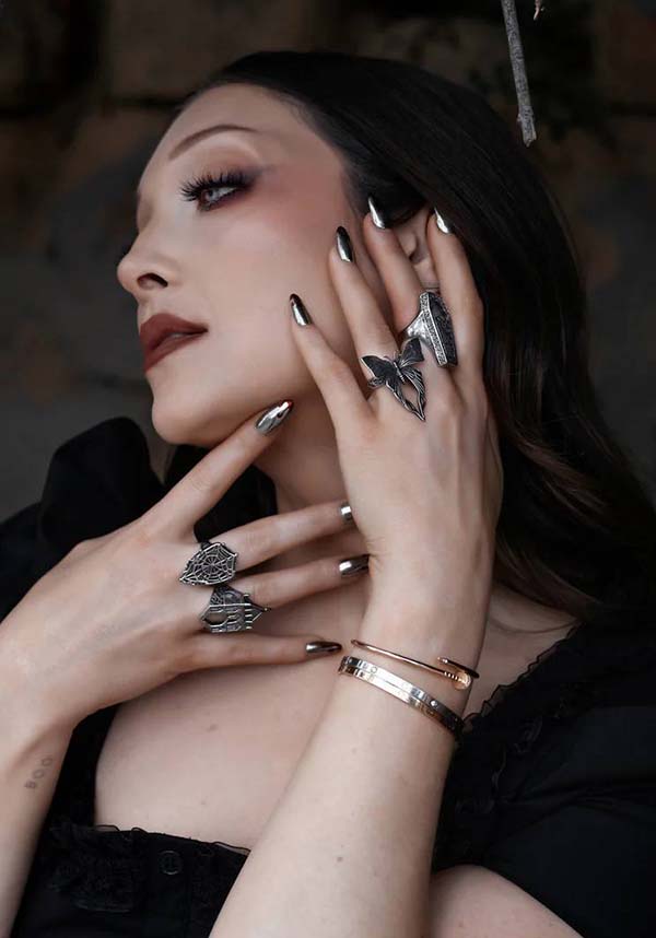 Whispering Wings | RING