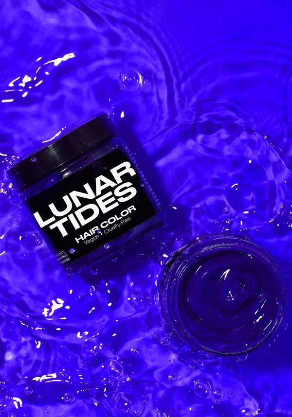 Lunar Tides Blue Velvet - Close Up