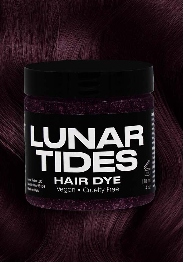 Lunar Tides Magic Charm - Lifestyle Shot