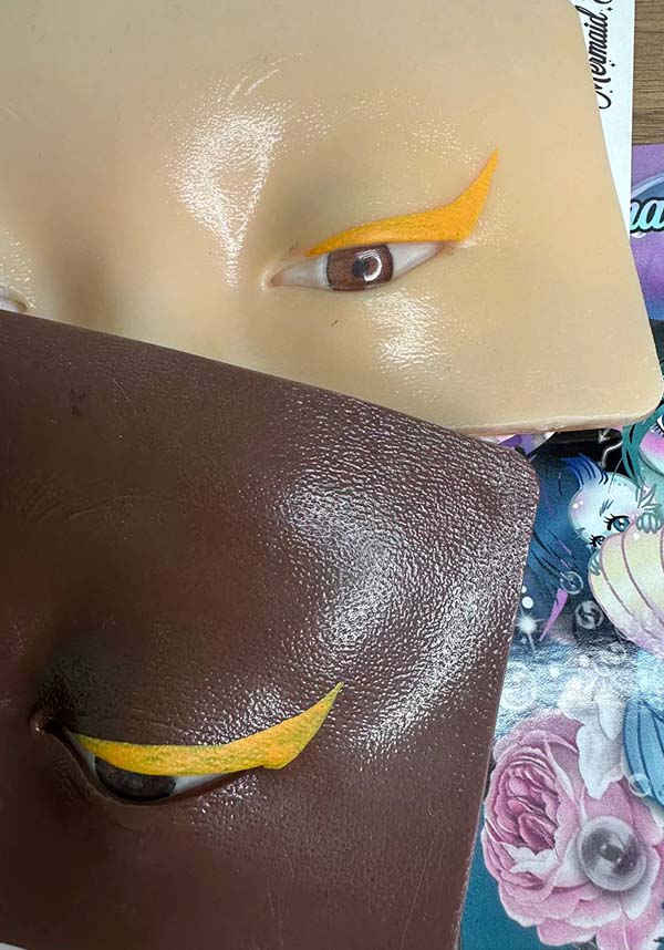 Crybaby Soda Pop | EYELINER*