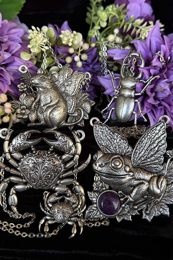 Fairy Frog | NECKLACE