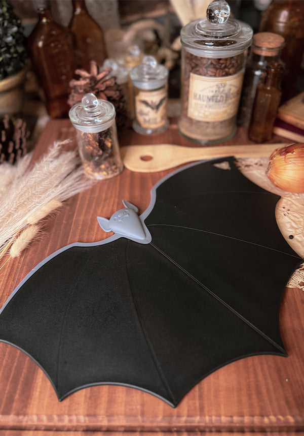 Batty | FOLDABLE CUTTING BOARD