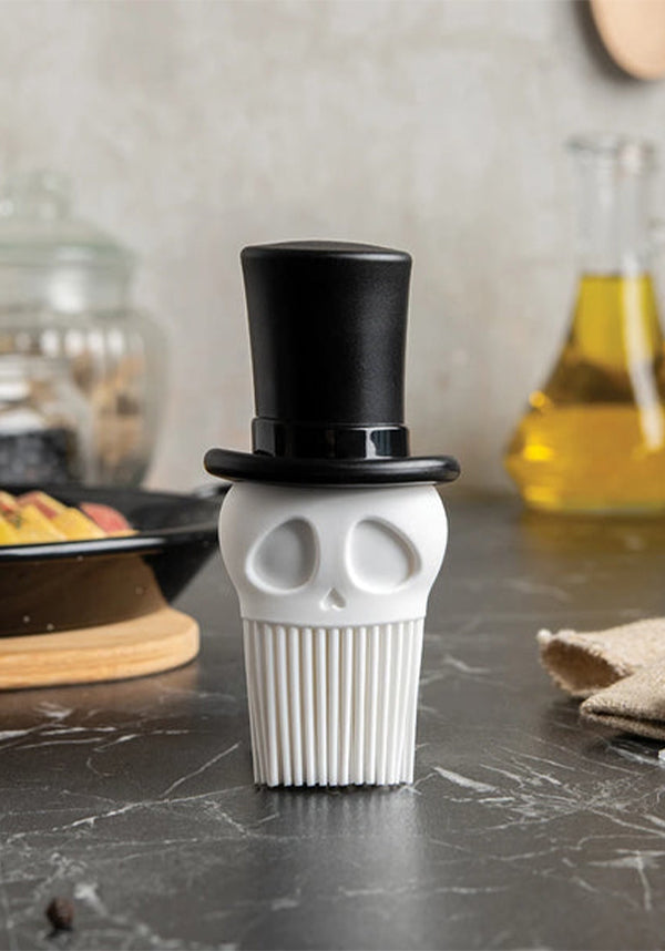 Skully | BASTING BRUSH