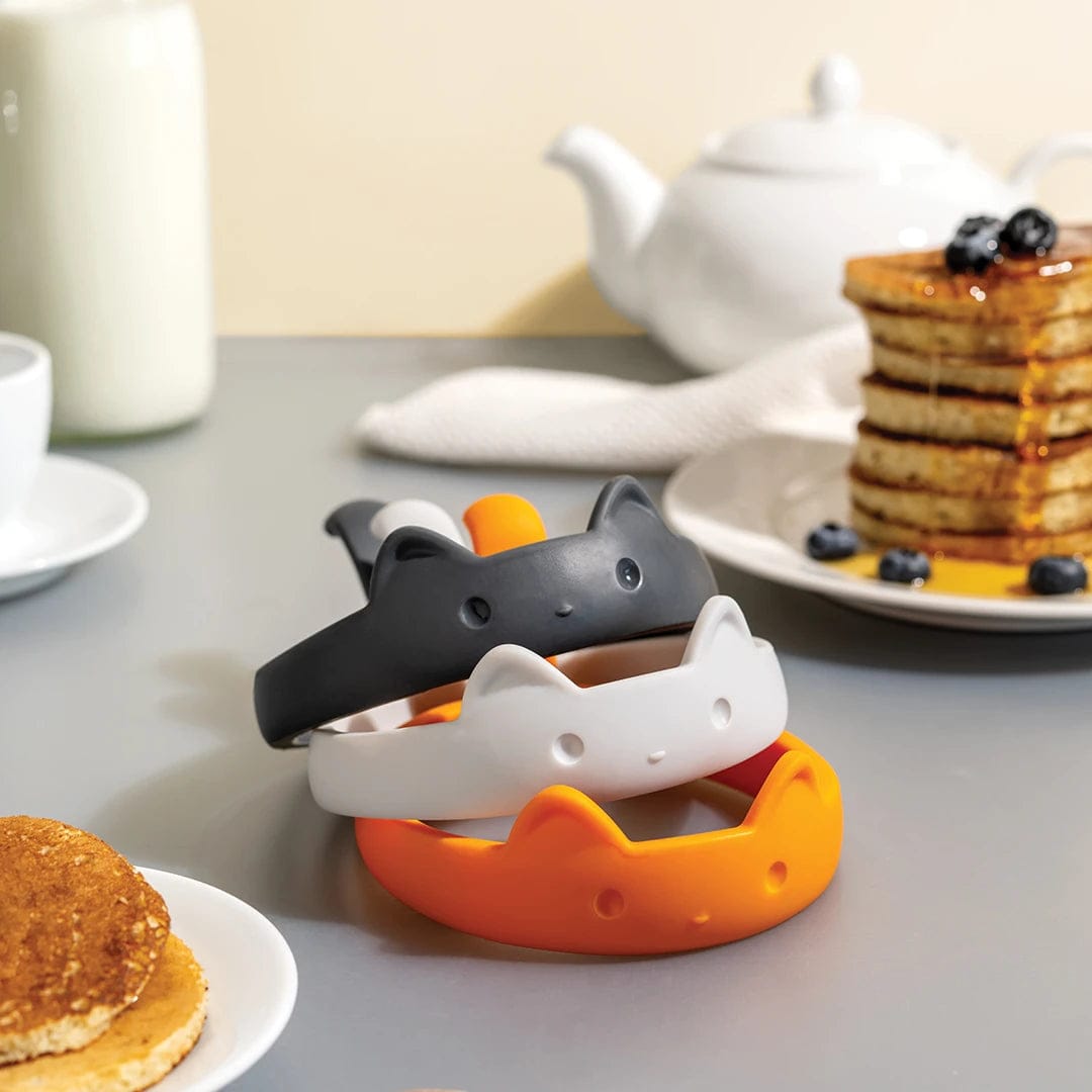 Ototo PanCats - lifestyle shot