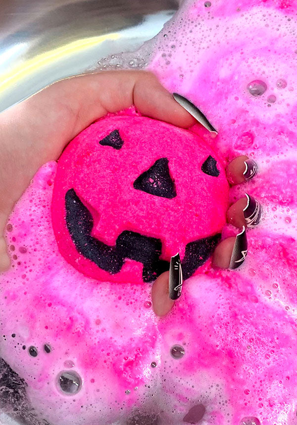 Pretty In Pumpkin | BATH BOMB